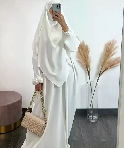طقم زهرة كامل فضفاض